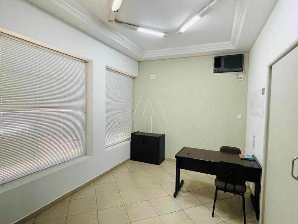 Alugar Comercial / Ponto Comercial em Ara&ccedil;atuba R$ 8.000,00 - Foto 5
