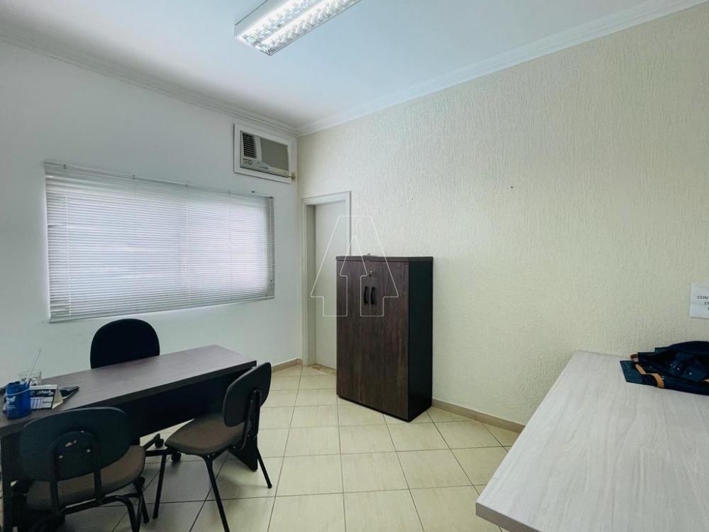 Alugar Comercial / Ponto Comercial em Ara&ccedil;atuba R$ 8.000,00 - Foto 7