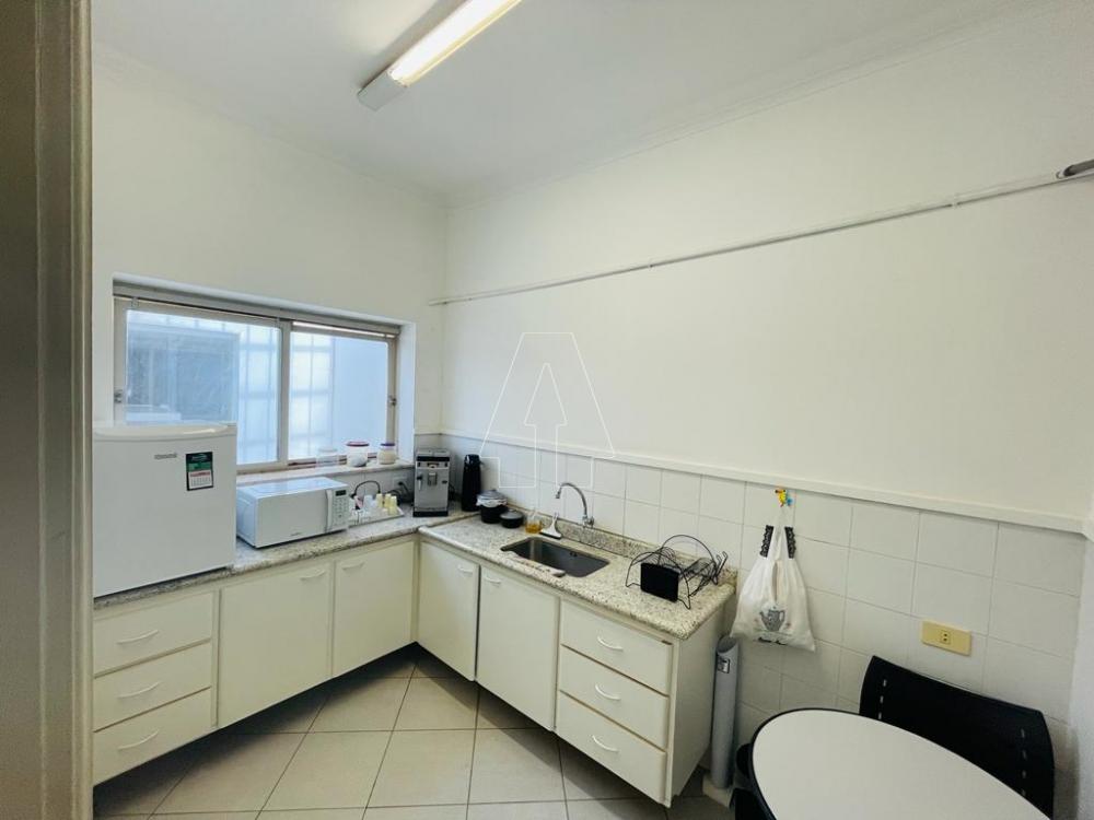 Alugar Comercial / Ponto Comercial em Ara&ccedil;atuba R$ 8.000,00 - Foto 14