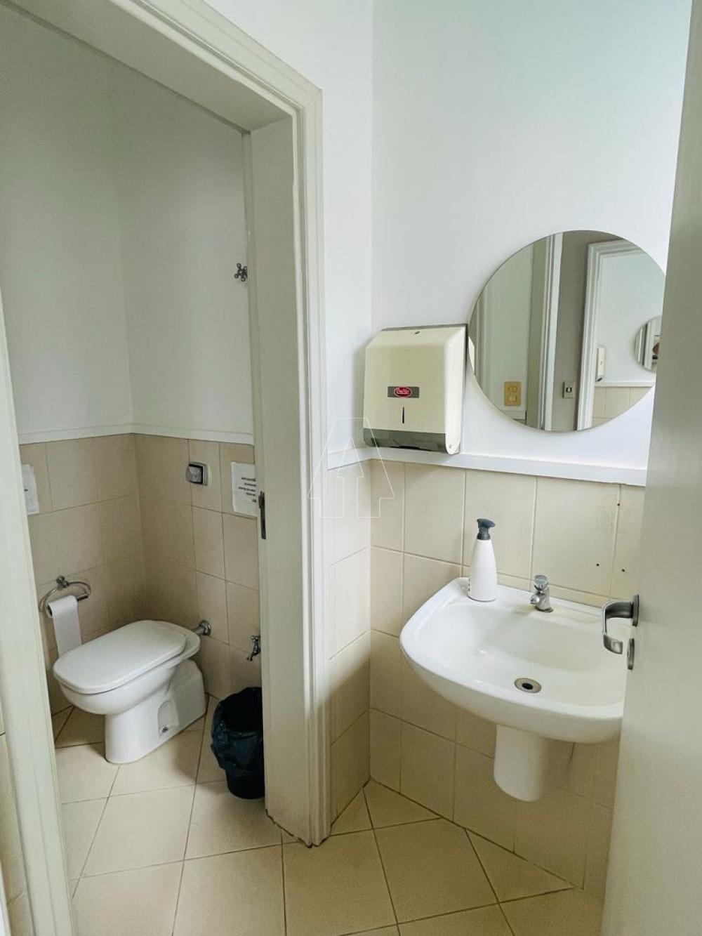 Alugar Comercial / Ponto Comercial em Ara&ccedil;atuba R$ 8.000,00 - Foto 15