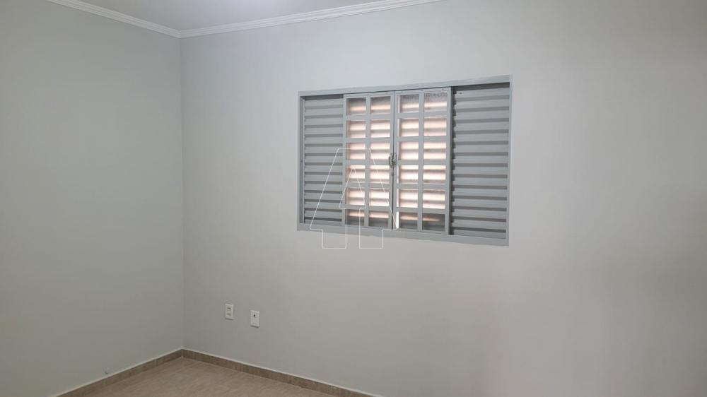 Alugar Casa / Condom&iacute;nio em Ara&ccedil;atuba R$ 1.000,00 - Foto 10