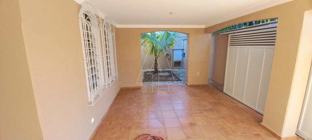 Alugar Casa / Residencial em Ara&ccedil;atuba R$ 1.300,00 - Foto 2