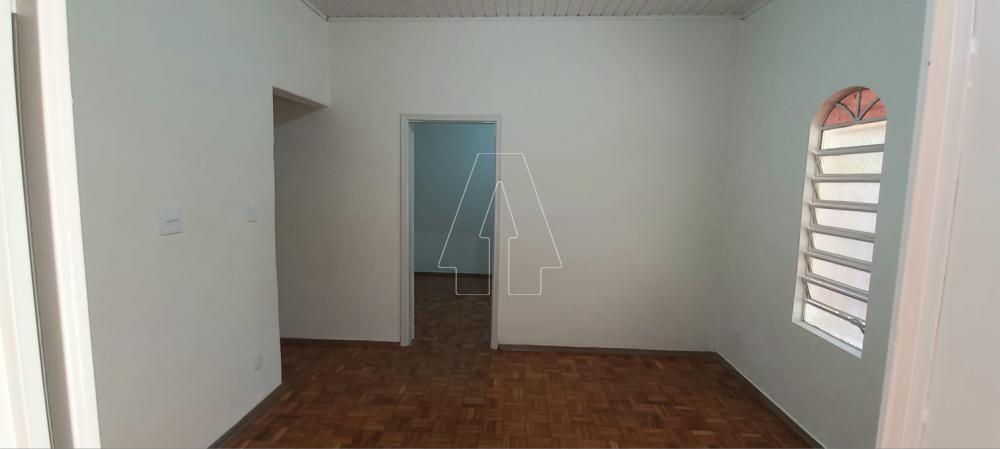 Alugar Casa / Residencial em Ara&ccedil;atuba R$ 1.300,00 - Foto 6