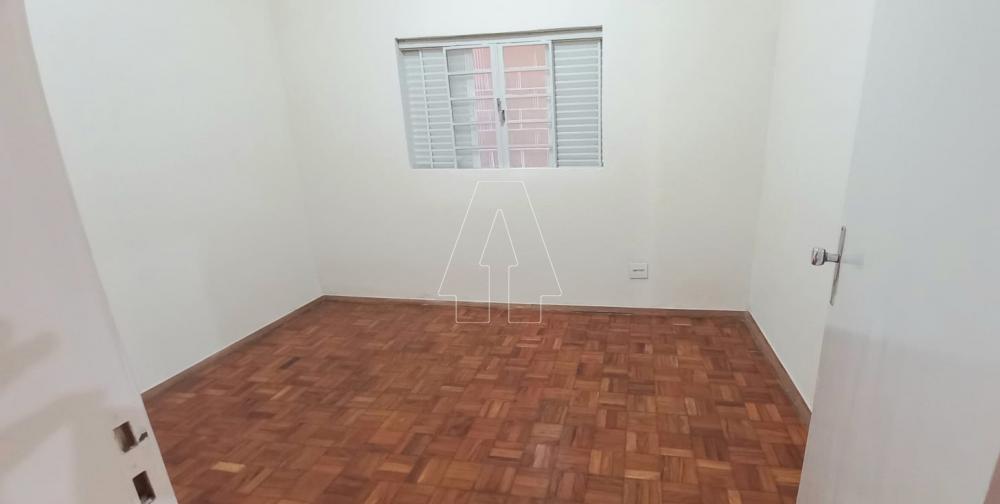 Alugar Casa / Residencial em Ara&ccedil;atuba R$ 1.300,00 - Foto 16