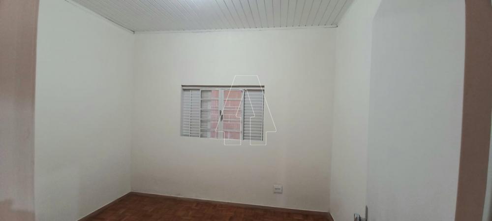 Alugar Casa / Residencial em Ara&ccedil;atuba R$ 1.300,00 - Foto 17