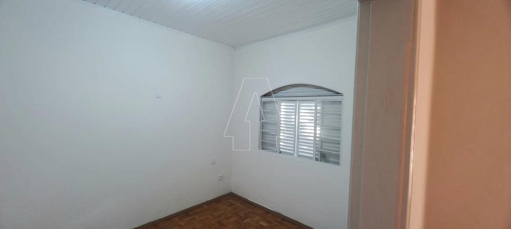 Alugar Casa / Residencial em Ara&ccedil;atuba R$ 1.300,00 - Foto 18