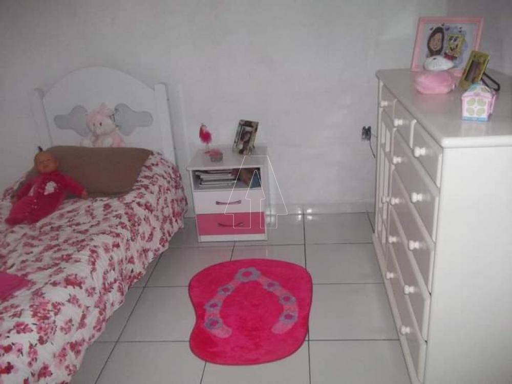 Comprar Casa / Residencial em Ara&ccedil;atuba R$ 350.000,00 - Foto 3