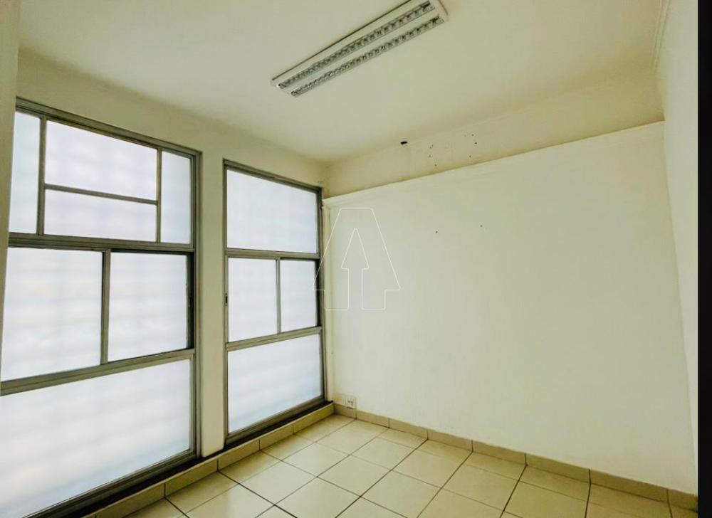 Comprar Comercial / Casa em Ara&ccedil;atuba R$ 750.000,00 - Foto 6