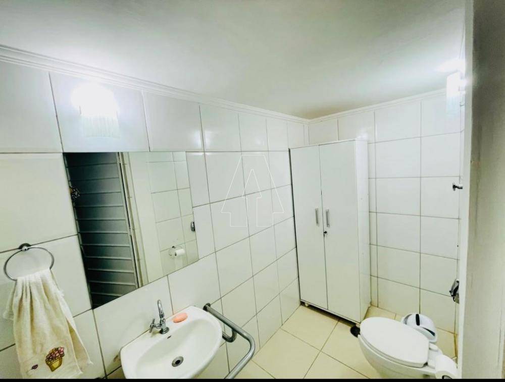 Comprar Comercial / Casa em Ara&ccedil;atuba R$ 750.000,00 - Foto 8