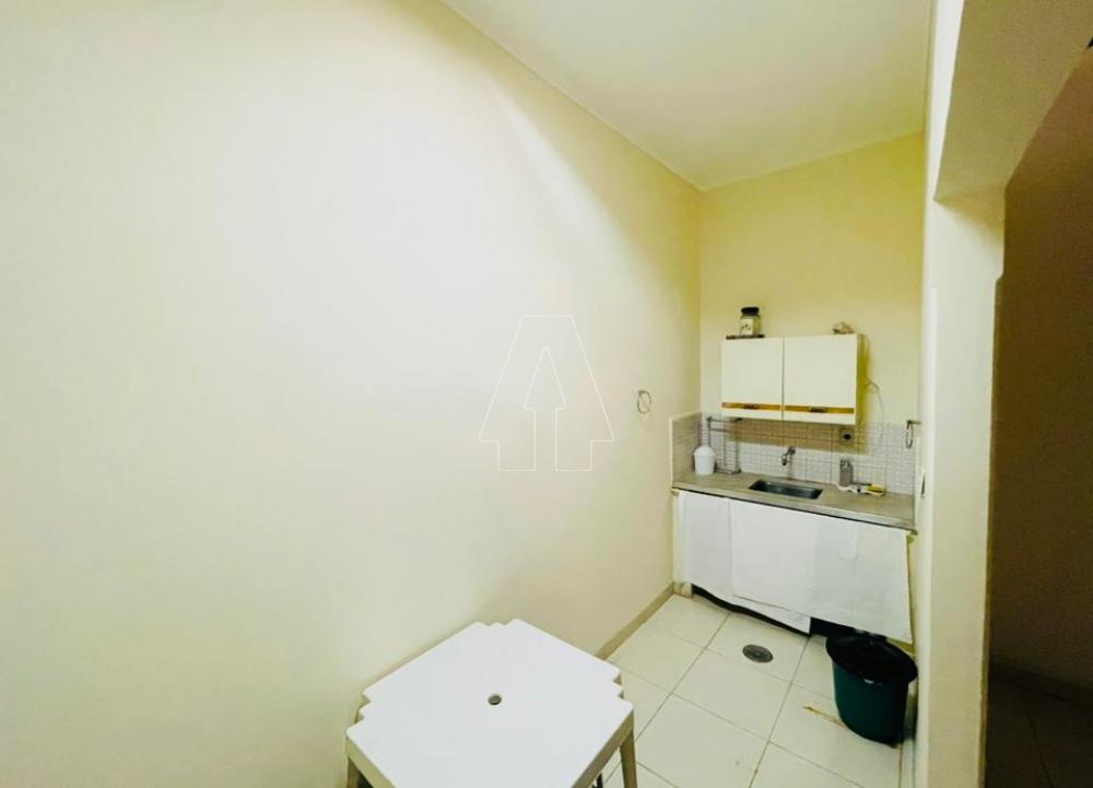 Comprar Comercial / Casa em Ara&ccedil;atuba R$ 750.000,00 - Foto 11