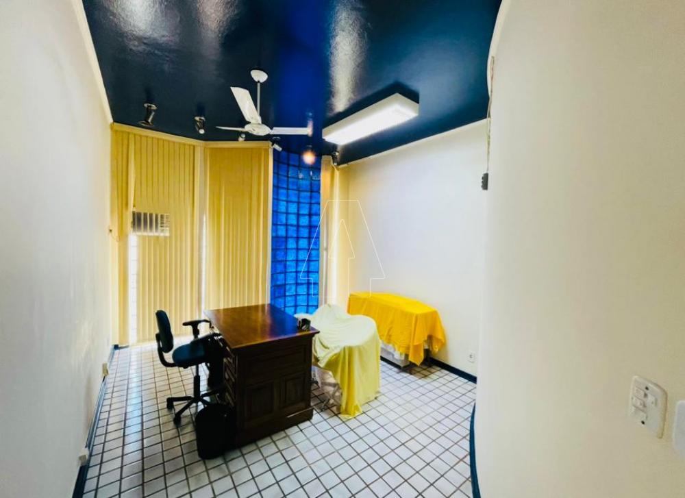 Comprar Comercial / Casa em Ara&ccedil;atuba R$ 750.000,00 - Foto 19