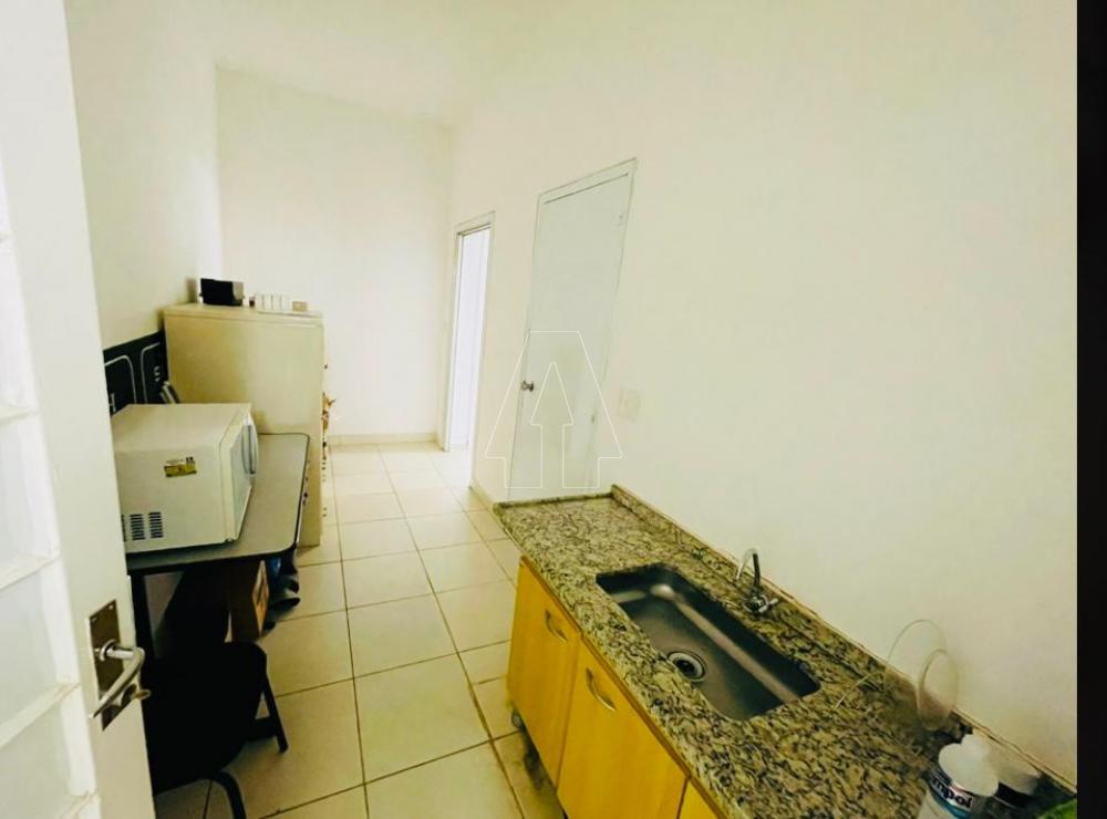 Comprar Comercial / Casa em Ara&ccedil;atuba R$ 750.000,00 - Foto 21