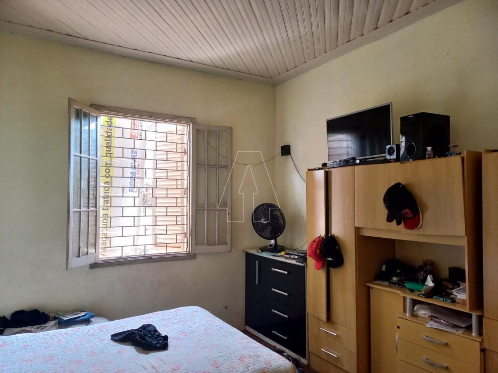Comprar Casa / Residencial em Ara&ccedil;atuba R$ 380.000,00 - Foto 2