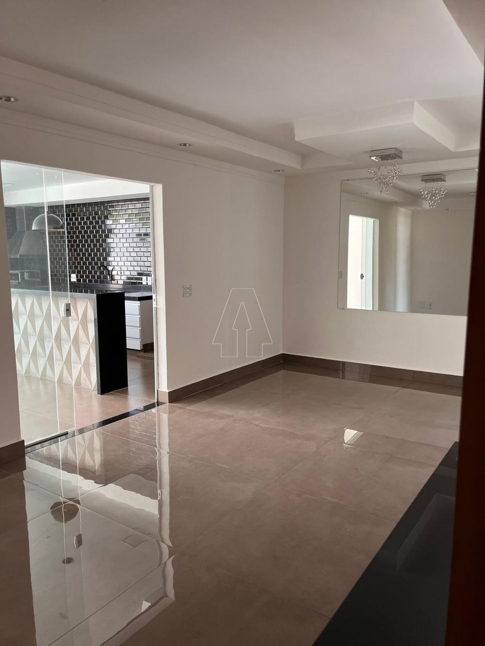 Comprar Casa / Condom&iacute;nio em Ara&ccedil;atuba R$ 360.000,00 - Foto 1