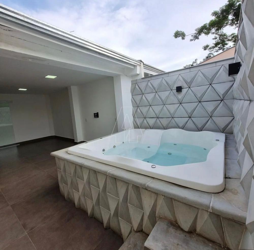 Comprar Casa / Condom&iacute;nio em Ara&ccedil;atuba R$ 360.000,00 - Foto 4