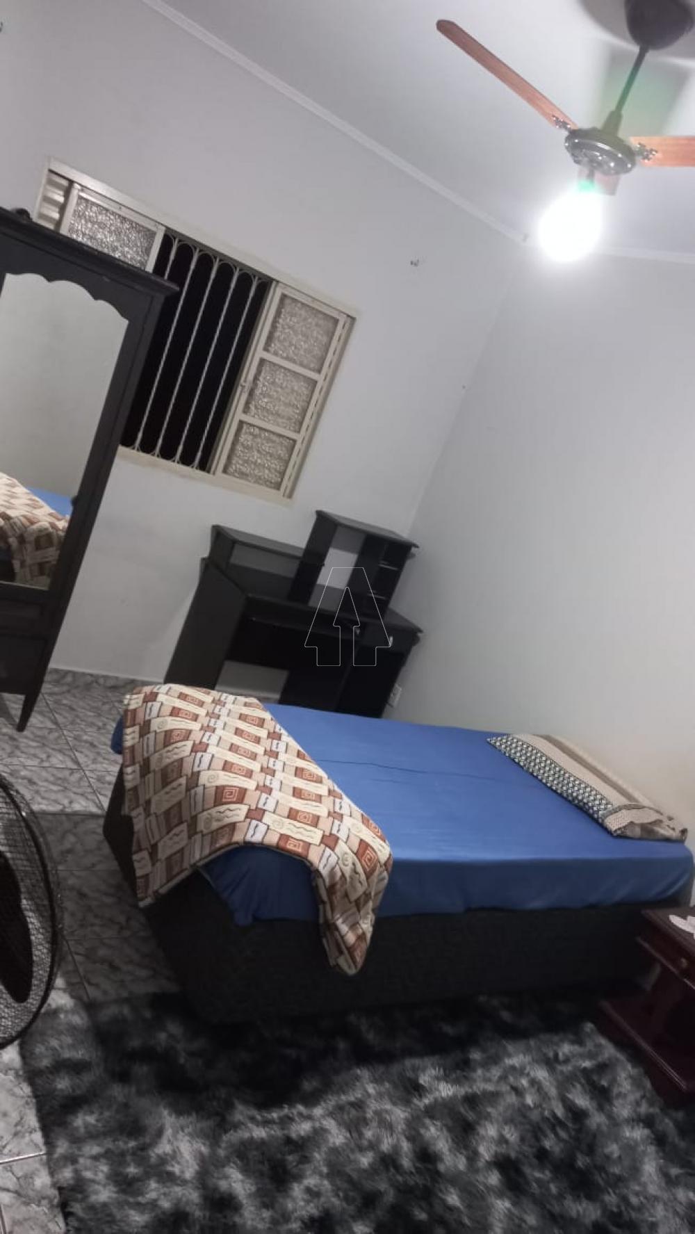 Alugar Casa / Sobrado em Ara&ccedil;atuba R$ 1.400,00 - Foto 5