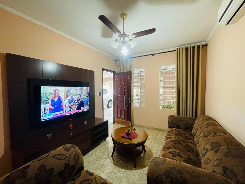 Comprar Casa / Residencial em Ara&ccedil;atuba R$ 360.000,00 - Foto 3