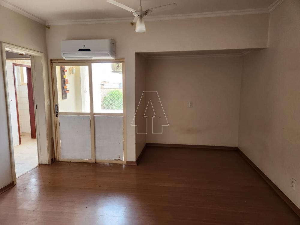 Comprar Apartamento / Padr&atilde;o em Ara&ccedil;atuba R$ 250.000,00 - Foto 1