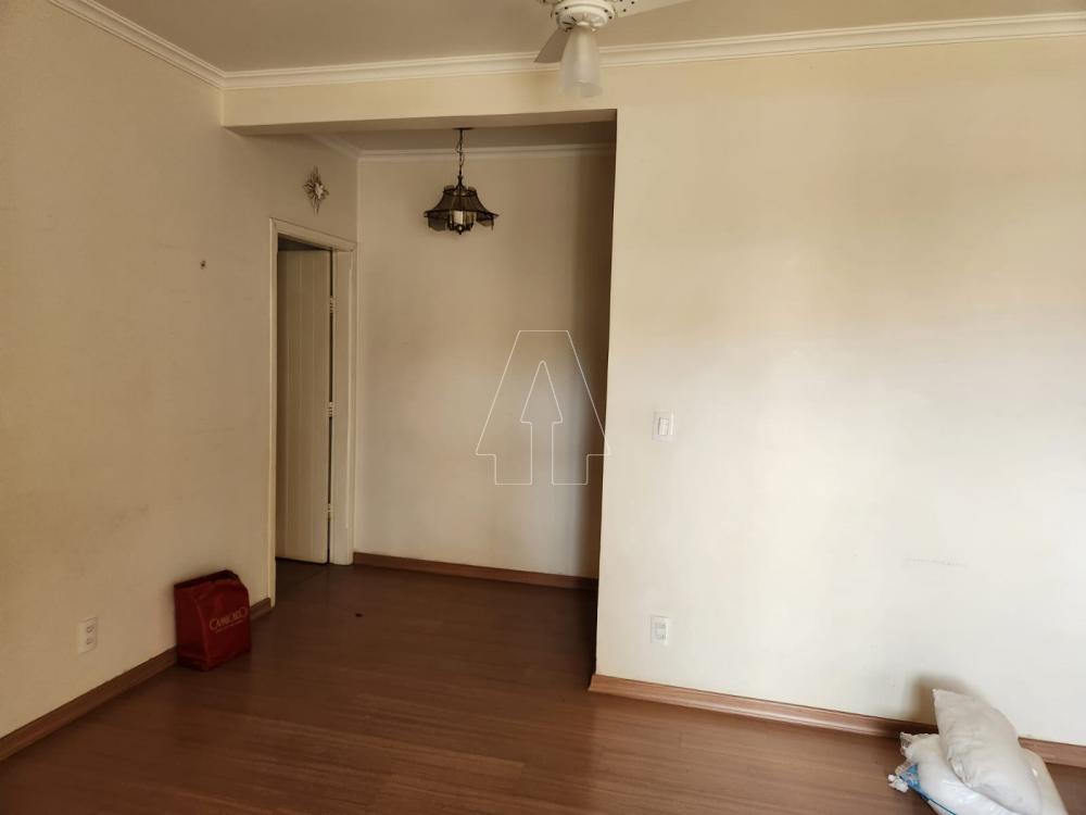 Comprar Apartamento / Padr&atilde;o em Ara&ccedil;atuba R$ 250.000,00 - Foto 2