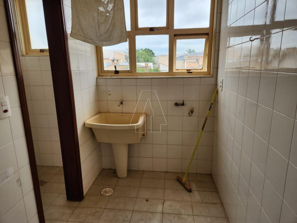 Comprar Apartamento / Padr&atilde;o em Ara&ccedil;atuba R$ 250.000,00 - Foto 14