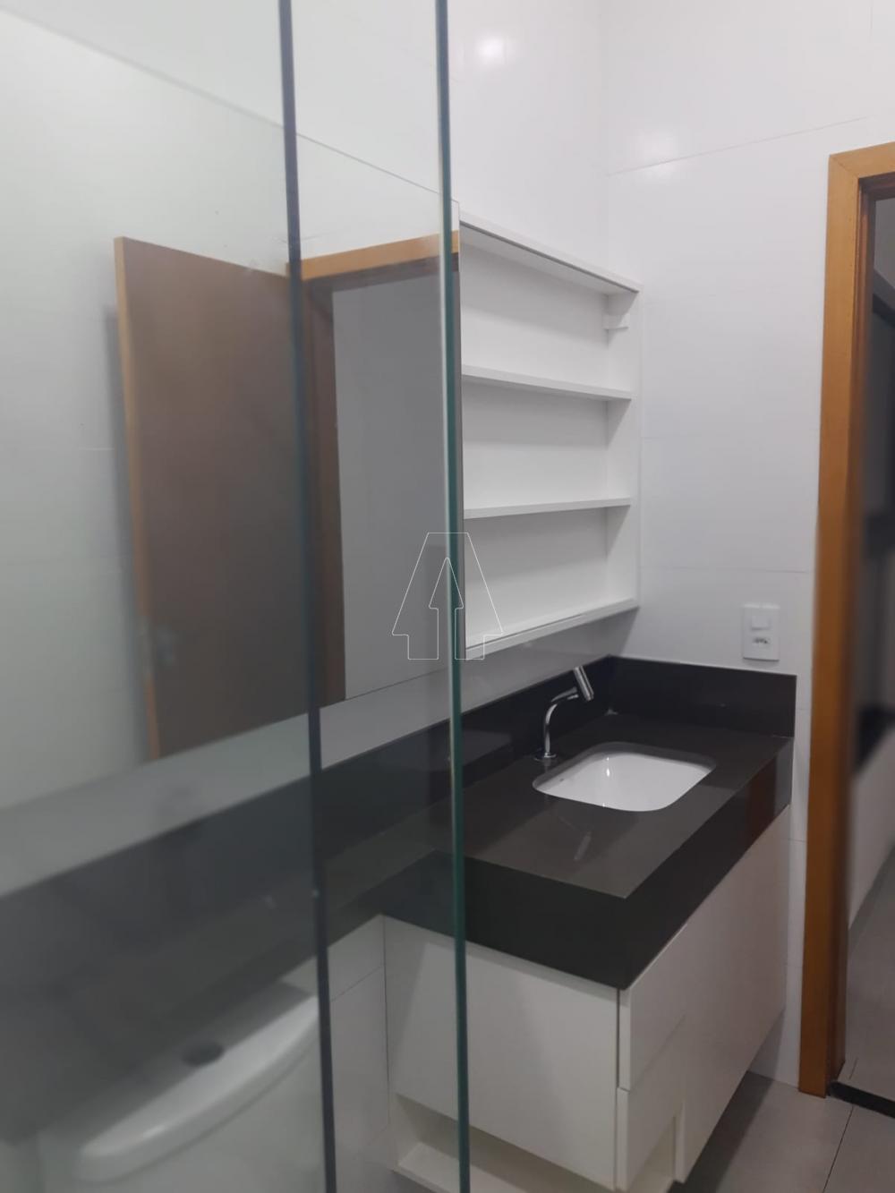 Comprar Casa / Condom&iacute;nio em Ara&ccedil;atuba R$ 720.000,00 - Foto 3