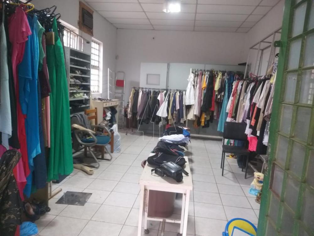 Comprar Comercial / Pr&eacute;dio em Ara&ccedil;atuba R$ 1.100.000,00 - Foto 11