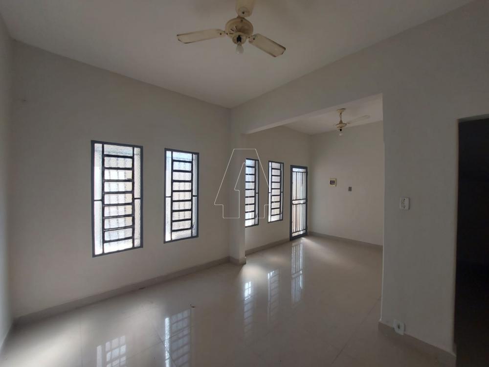 Comprar Casa / Residencial em Ara&ccedil;atuba R$ 500.000,00 - Foto 1