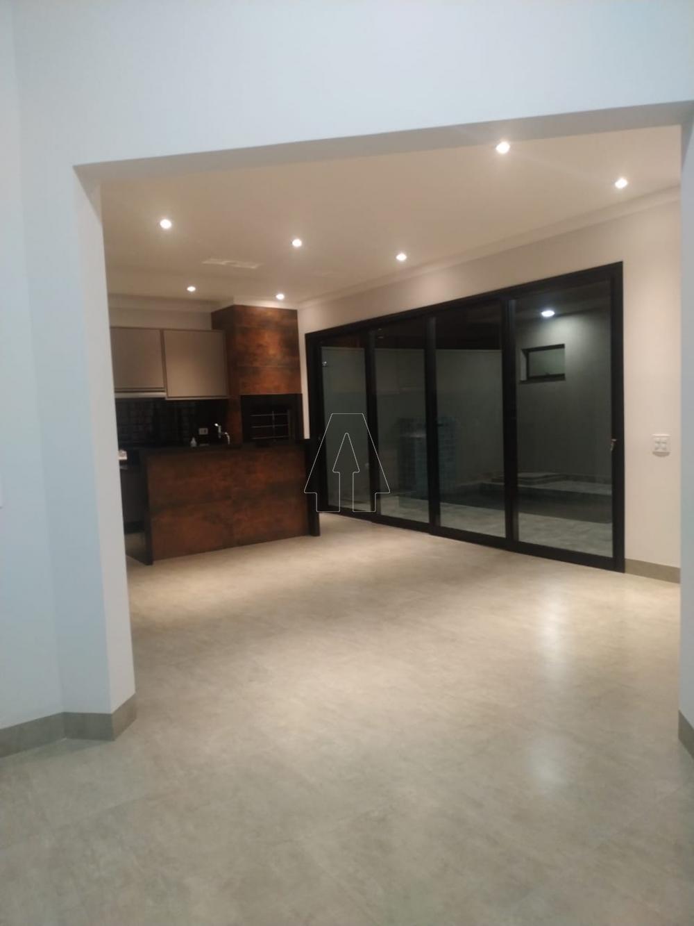 Comprar Casa / Condom&iacute;nio em Ara&ccedil;atuba R$ 980.000,00 - Foto 7