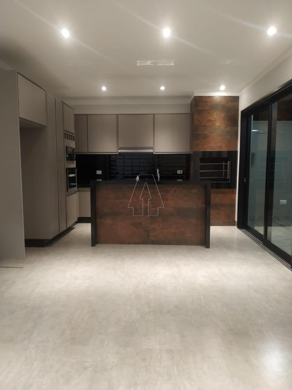 Comprar Casa / Condom&iacute;nio em Ara&ccedil;atuba R$ 980.000,00 - Foto 6