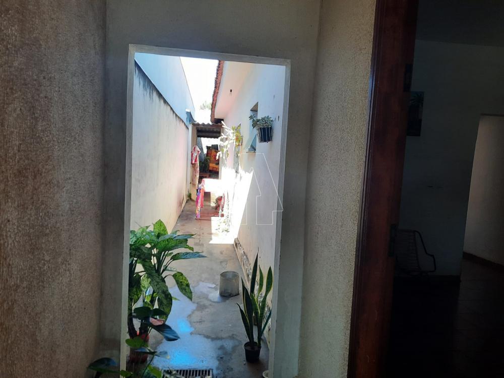 Comprar Casa / Residencial em Ara&ccedil;atuba R$ 280.000,00 - Foto 2