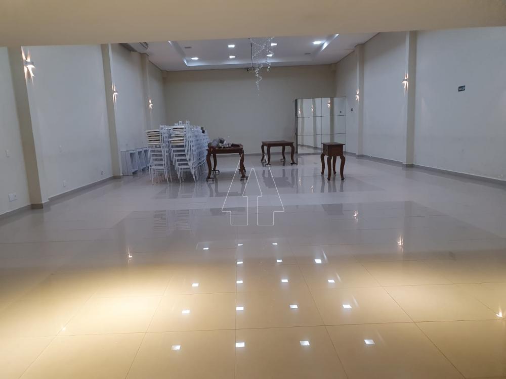 Comprar Comercial / Sal&atilde;o em Ara&ccedil;atuba R$ 1.800.000,00 - Foto 2