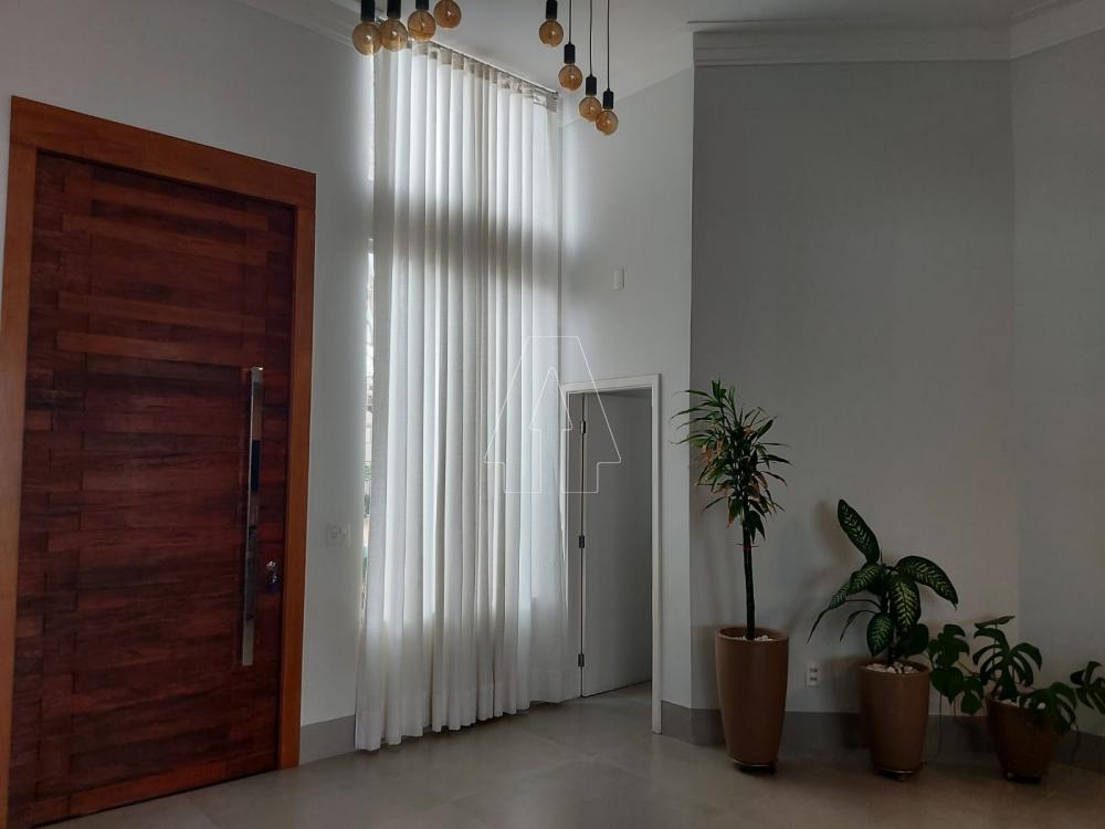 Comprar Casa / Condom&iacute;nio em Ara&ccedil;atuba R$ 1.400.000,00 - Foto 1