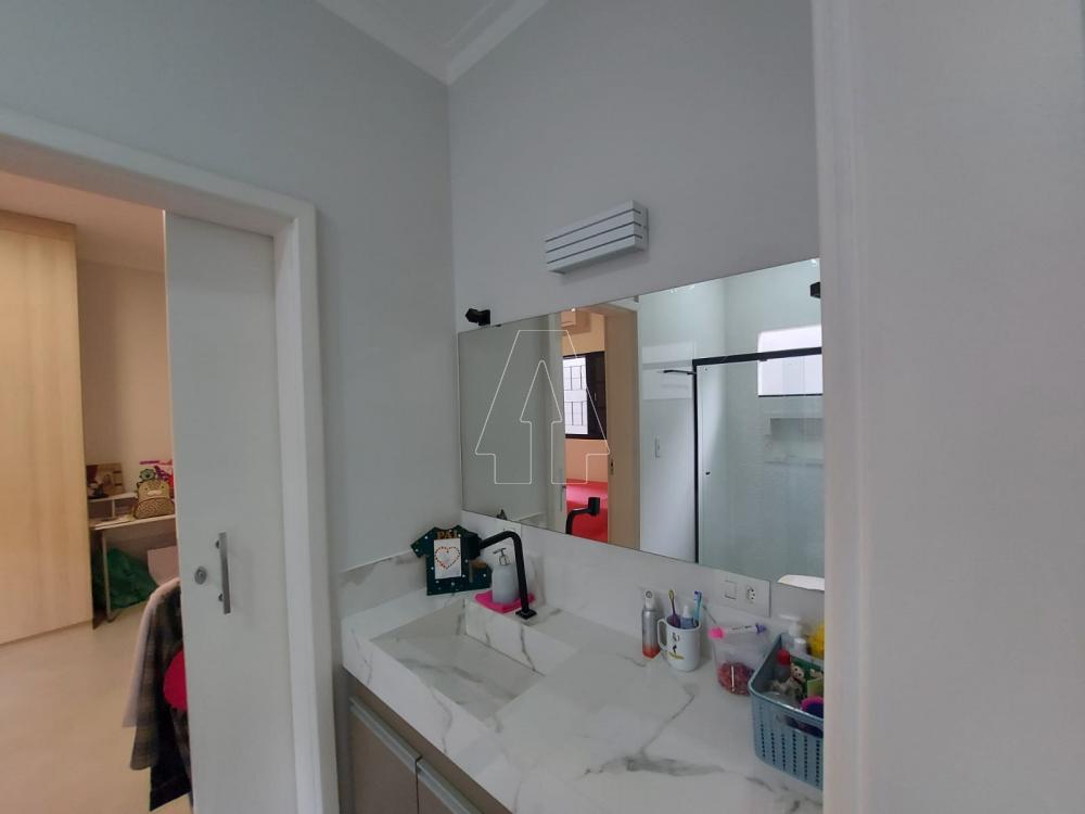 Comprar Casa / Condom&iacute;nio em Ara&ccedil;atuba R$ 1.400.000,00 - Foto 9