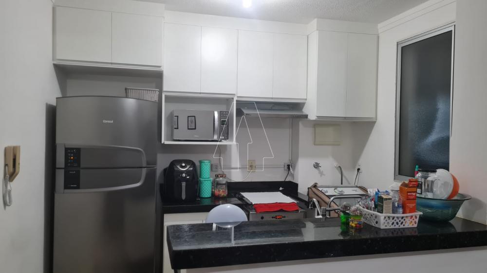 Comprar Apartamento / Padr&atilde;o em Ara&ccedil;atuba R$ 146.000,00 - Foto 4