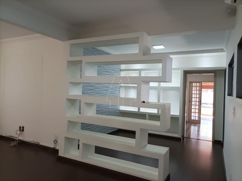 Comprar Casa / Residencial em Ara&ccedil;atuba R$ 720.000,00 - Foto 1