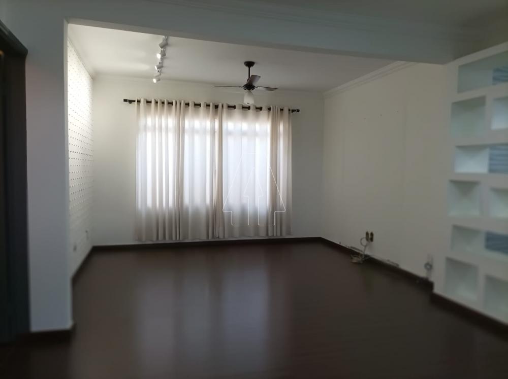 Comprar Casa / Residencial em Ara&ccedil;atuba R$ 720.000,00 - Foto 2