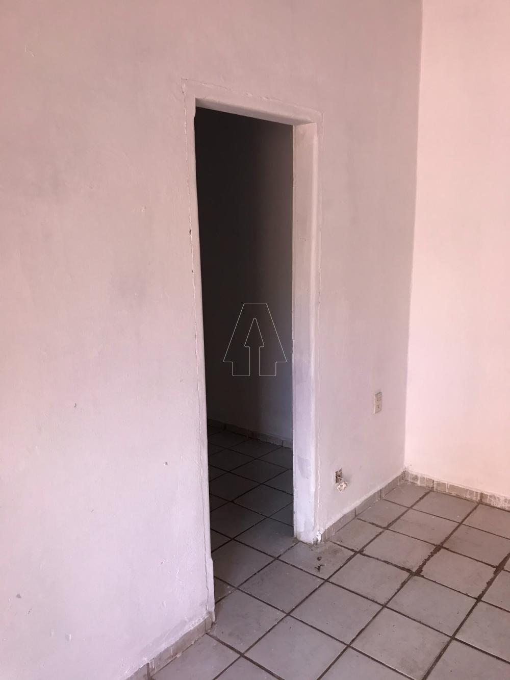 Comprar Casa / Residencial em Ara&ccedil;atuba R$ 465.000,00 - Foto 4