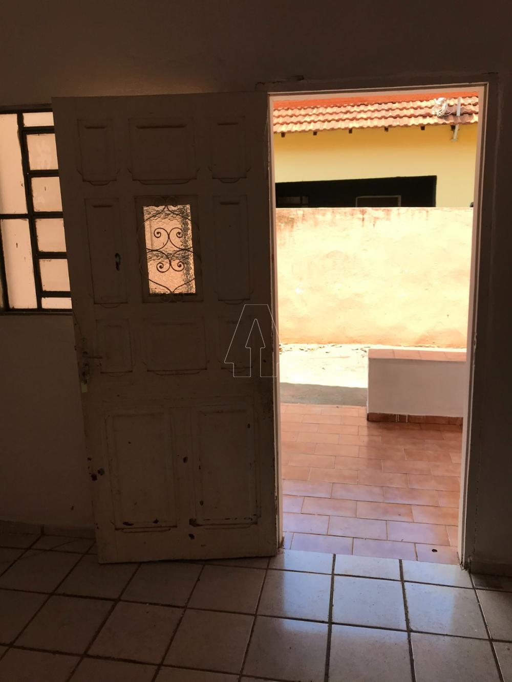 Comprar Casa / Residencial em Ara&ccedil;atuba R$ 465.000,00 - Foto 9