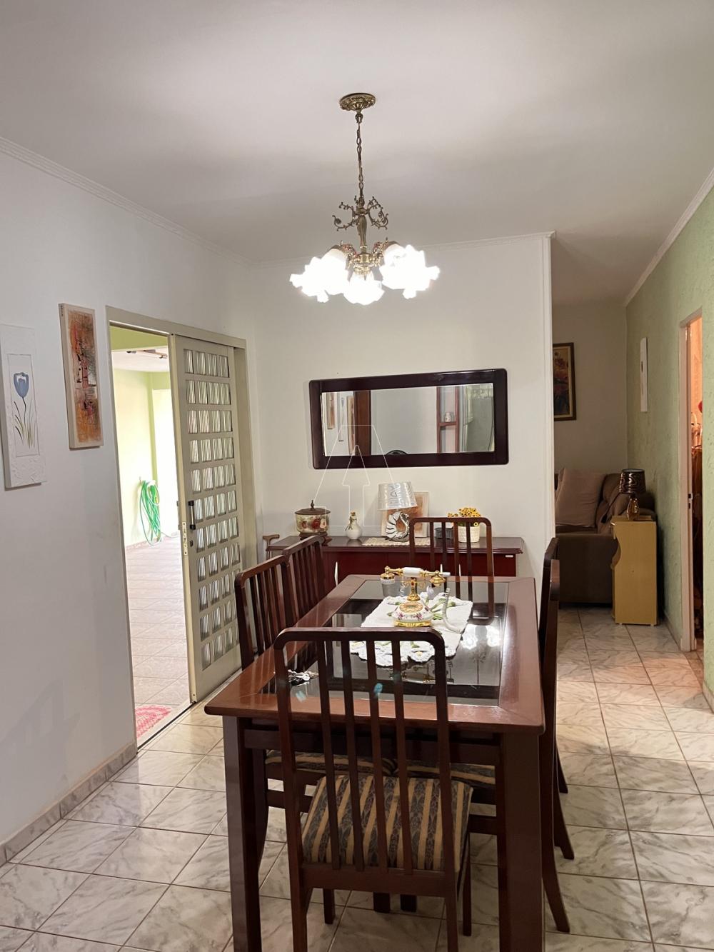 Comprar Casa / Residencial em Ara&ccedil;atuba R$ 340.000,00 - Foto 2