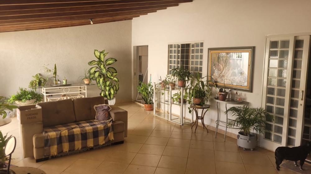 Comprar Casa / Residencial em Ara&ccedil;atuba R$ 450.000,00 - Foto 3