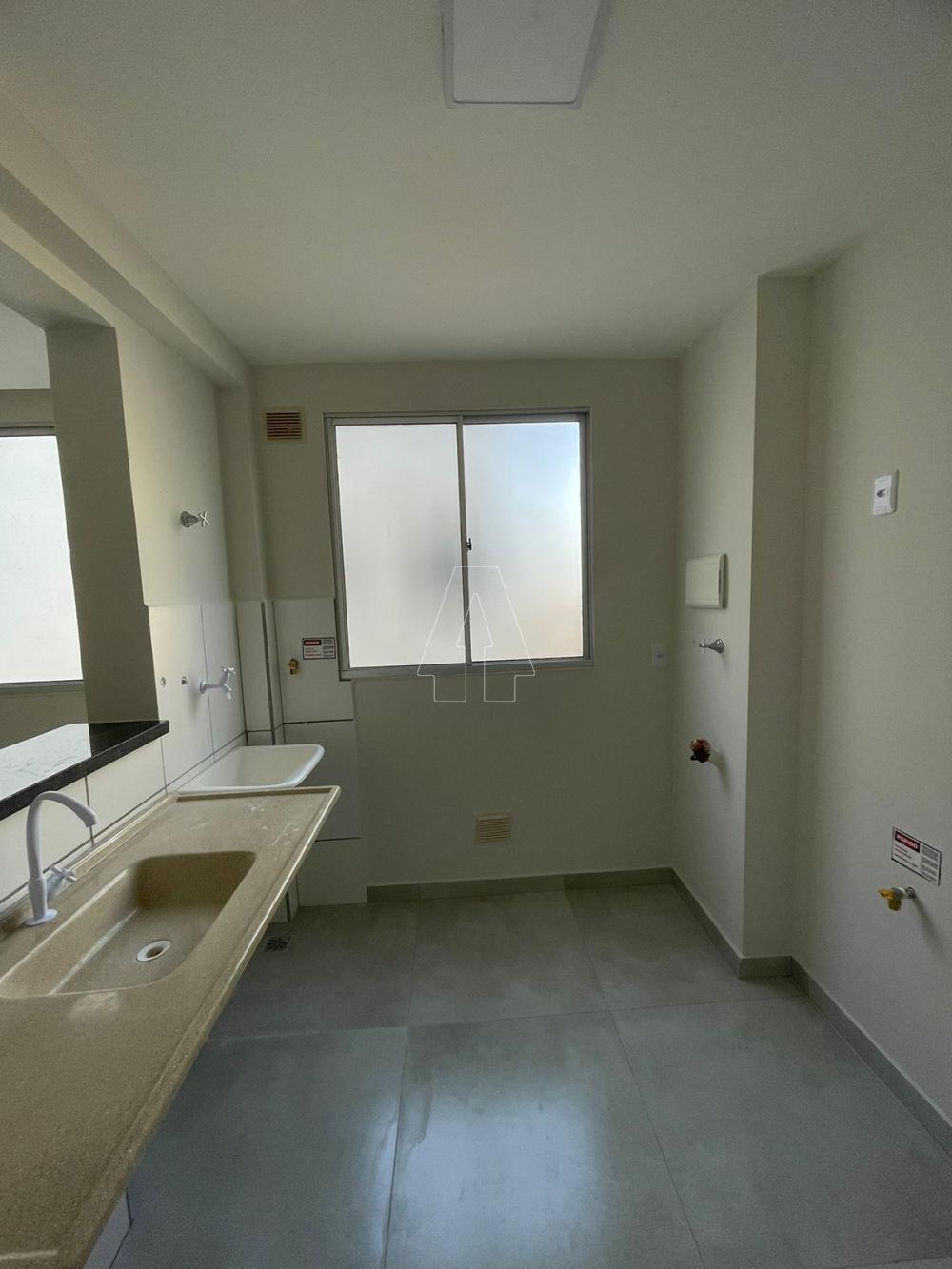 Comprar Apartamento / Padr&atilde;o em Ara&ccedil;atuba R$ 150.000,00 - Foto 5