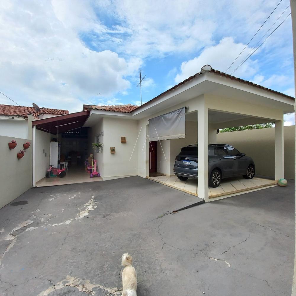 Comprar Casa / Residencial em Ara&ccedil;atuba R$ 695.000,00 - Foto 1