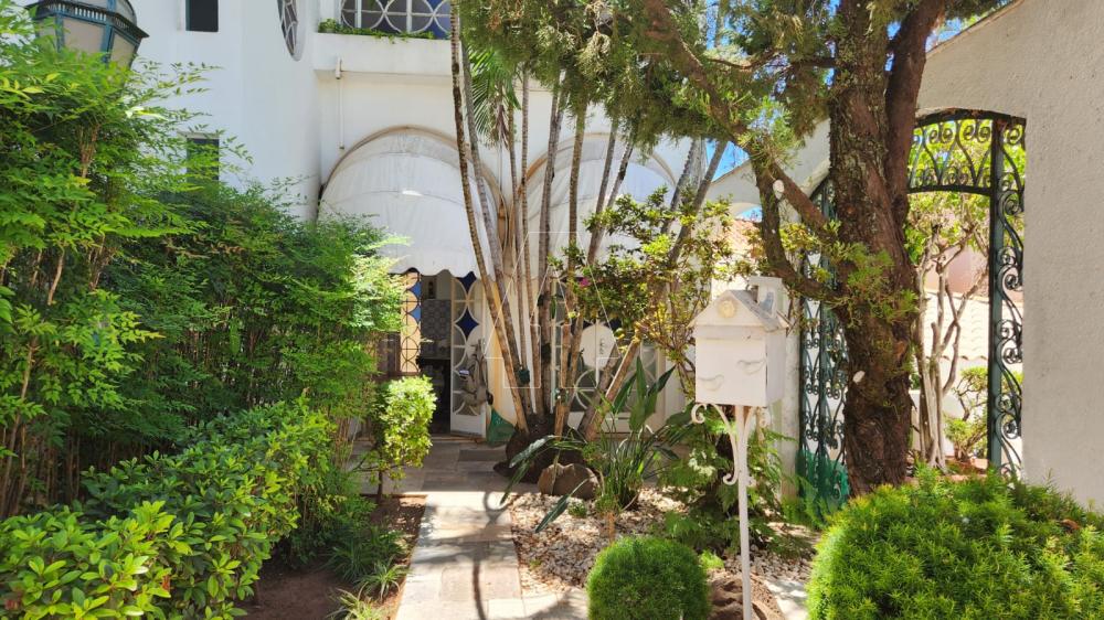 Alugar Casa / Sobrado em Ara&ccedil;atuba R$ 15.000,00 - Foto 47