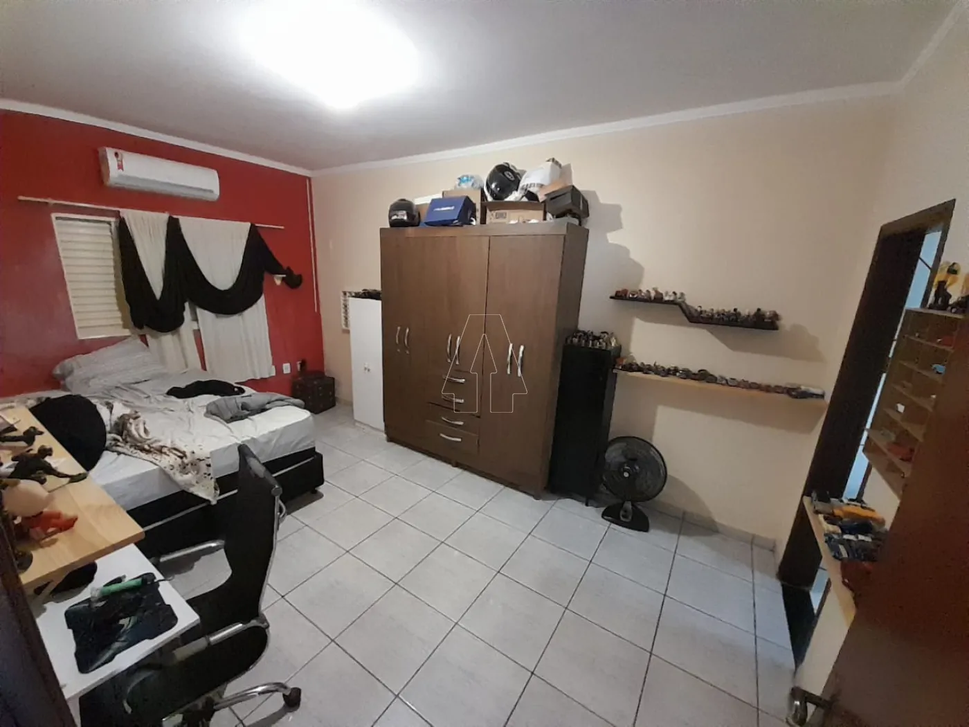 Comprar Casa / Residencial em Ara&ccedil;atuba R$ 250.000,00 - Foto 4