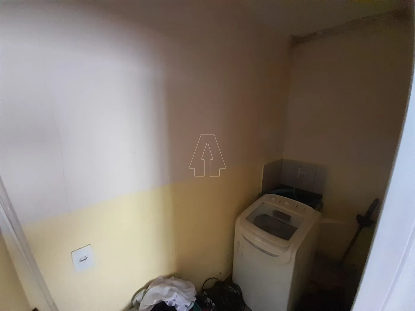 Comprar Casa / Residencial em Ara&ccedil;atuba R$ 250.000,00 - Foto 6