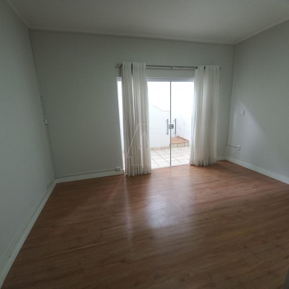 Comprar Casa / Sobrado em Ara&ccedil;atuba R$ 480.000,00 - Foto 3