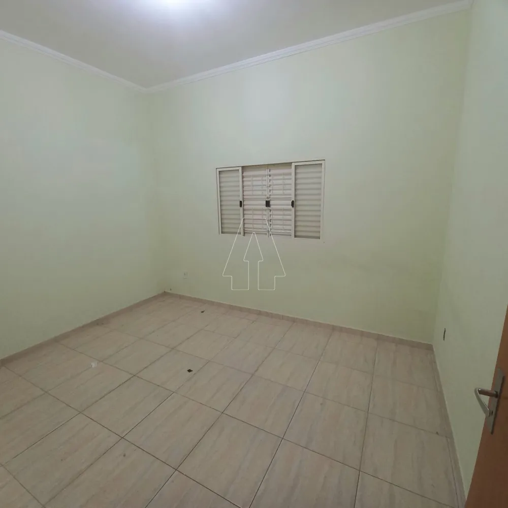 Alugar Casa / Residencial em Ara&ccedil;atuba R$ 2.000,00 - Foto 9