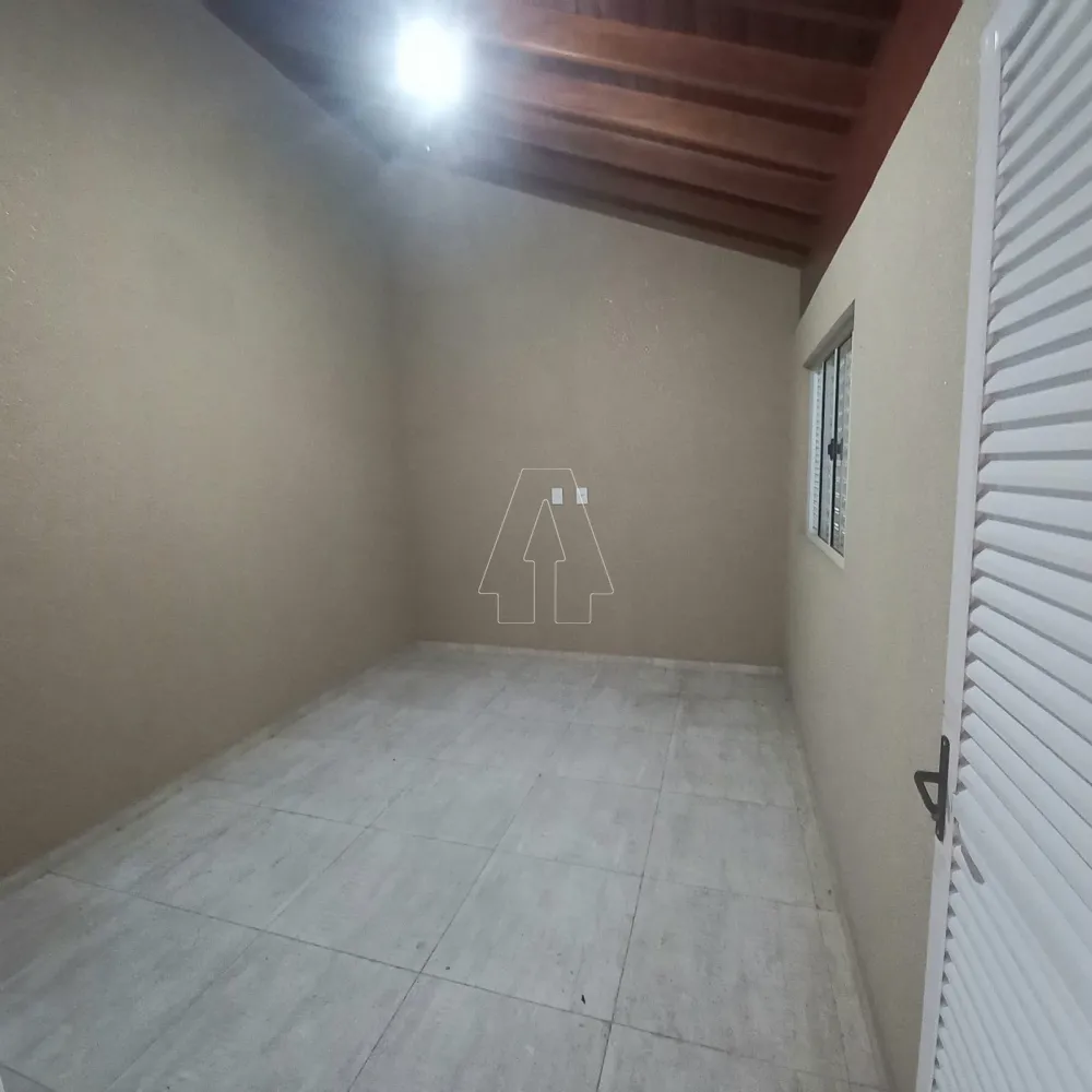 Alugar Casa / Residencial em Ara&ccedil;atuba R$ 2.000,00 - Foto 17