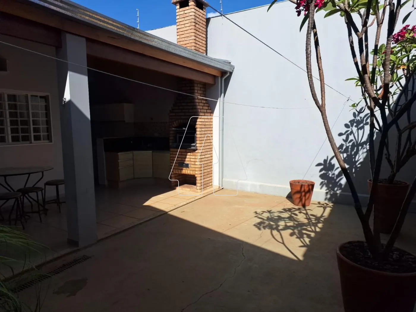 Comprar Casa / Residencial em Ara&ccedil;atuba R$ 550.000,00 - Foto 25