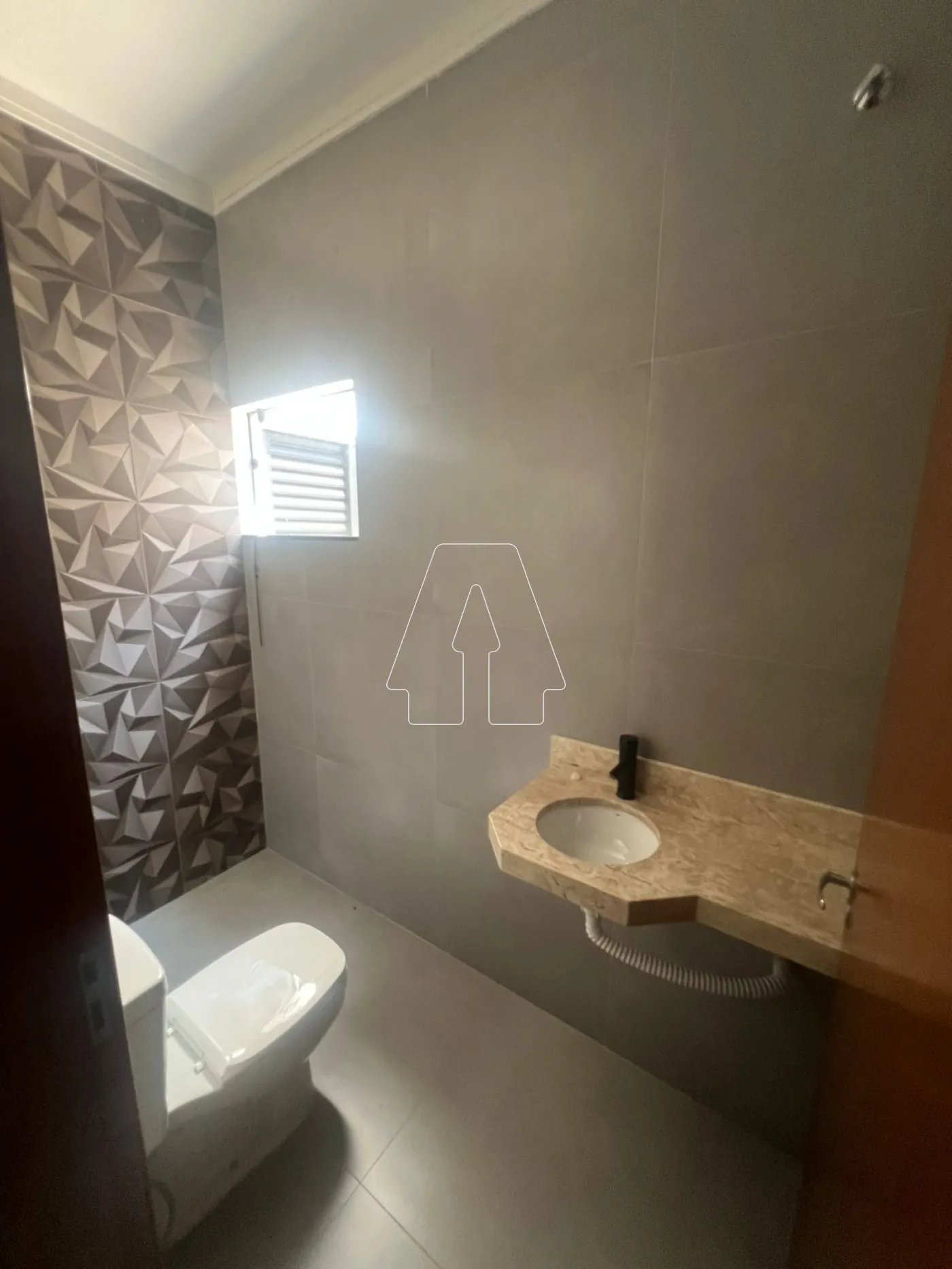 Comprar Casa / Residencial em Ara&ccedil;atuba R$ 380.000,00 - Foto 11